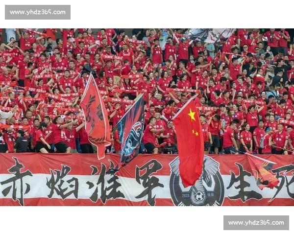 苏超尾声潮未退：三大联赛里的球迷真心