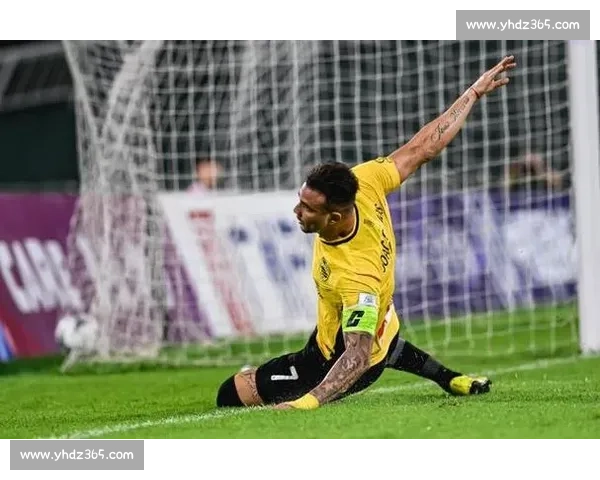 罗萨补时双响！广州豹 2-2 绝平陕西，冲超悬念延续